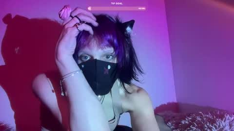 pixie_praxis online show from December 7, 10:39 am