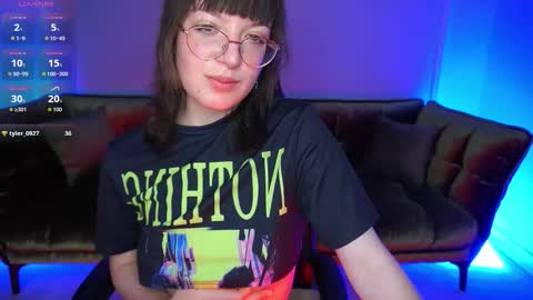 Snapshot of pixiepeachh chatting on October 22, 9:27 pm pixiepeachh online show from October 22, 9:27 pm
