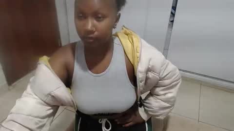 pixietease1 online show from November 9, 5:05 pm