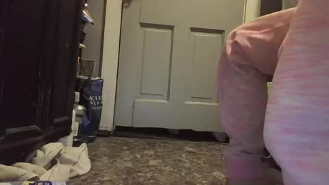 pizzedwife online show from June 8, 1:28 am