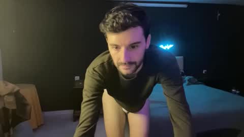 placebo14 online show from November 6, 6:55 pm