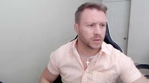 Player online show from February 27, 6:22 pm