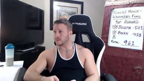 Player online show from February 7, 3:13 am