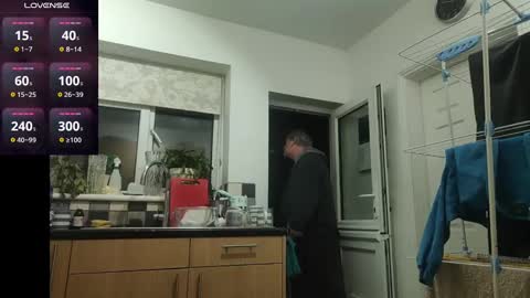 Play Me online show from February 17, 2:09 am