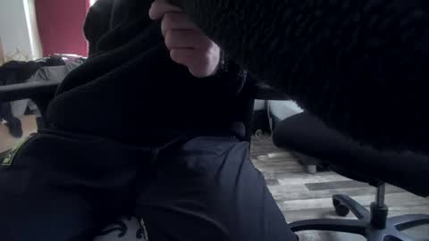 Hello ask me  . Im glad  to see you here in my room. Welcome PVT is open online show from October 19, 11:04 am