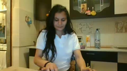 pleas3s_sweet online show from March 6, 8:37 pm