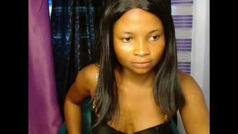 plumnjuicyx online show from October 19, 11:37 am