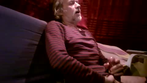 Fratzz online show from February 14, 10:25 pm