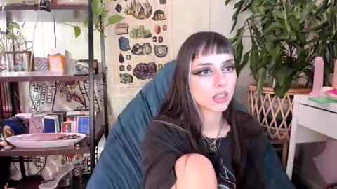 Goddess Pluto online show from December 16, 10:16 pm