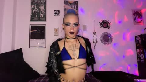    online show from November 7, 1:08 am