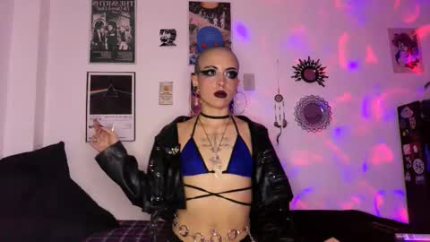    online show from October 25, 3:07 am