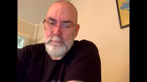 Snapshot of poeticdaddy chatting on September 19, 12:53 pm poeticdaddy online show from September 19, 12:53 pm