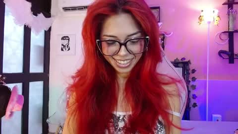 poison_liv online show from April 8, 1:14 pm