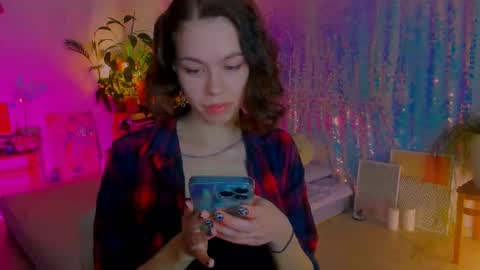 Snapshot of poli__ chatting on February 25, 9:48 pm Martha online show from February 25, 9:48 pm