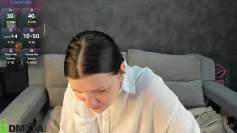 Polly online show from October 13, 2:46 am