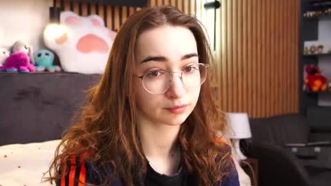 Polly online show from February 21, 7:55 am