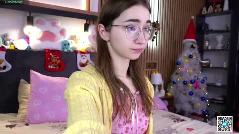 Polly online show from November 23, 7:28 am