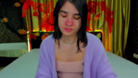 Polly online show from November 2, 7:08 am