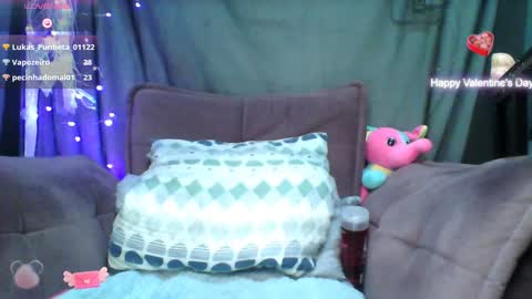 pollycrush online show from December 16, 9:31 pm