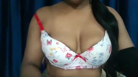 poojalady online show from October 2, 4:55 am