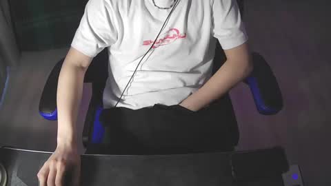 cumguy125 online show from February 17, 10:16 pm