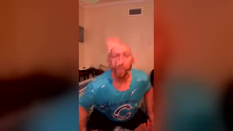 poptart888 online show from March 4, 4:31 am