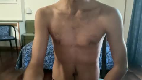 porntoyndr2 online show from December 28, 6:39 am