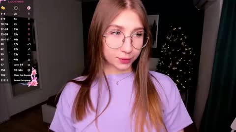 Elizabeth online show from December 18, 7:31 pm