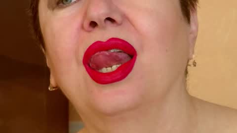 LADY POSH online show from March 11, 10:57 pm