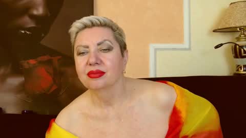 LADY POSH online show from March 5, 3:51 am