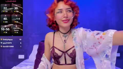 Snapshot of powder__ chatting on February 26, 2:05 pm Powder  online show from February 26, 2:05 pm
