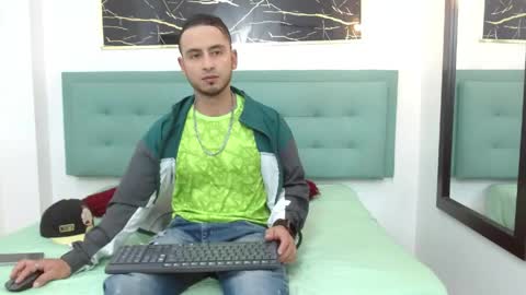   online show from April 24, 3:52 am