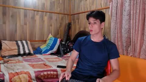 chris independent  online show from January 27, 5:36 am