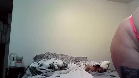 PAWG Pale Princess online show from October 8, 6:19 am