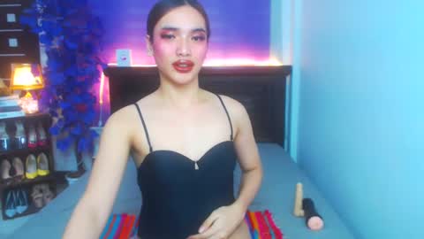 preciosa_banks69 online show from March 7, 5:17 pm
