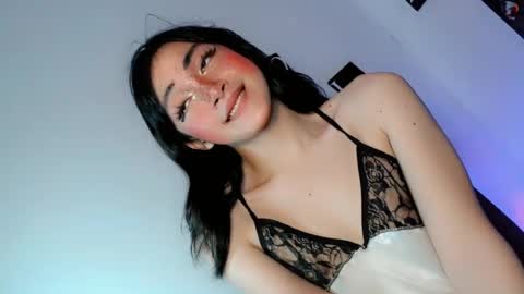 MY LOVE LAURA online show from June 16, 11:09 pm