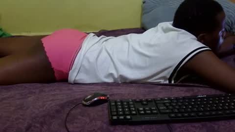 precious_nesh online show from September 27, 7:50 am