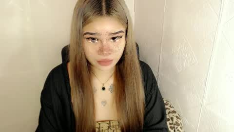 MAXXINE online show from March 1, 1:00 am