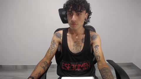 Plux online show from February 26, 1:25 am