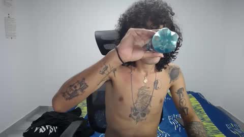 Plux online show from October 16, 7:56 pm