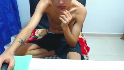 PRESSURE online show from February 24, 9:00 am