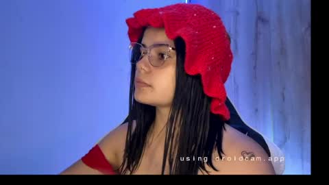 Angela online show from May 18, 11:33 pm