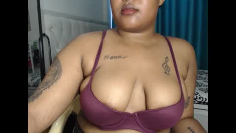 Annah online show from March 26, 8:08 am