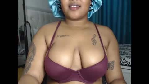 Annah online show from March 27, 8:26 am