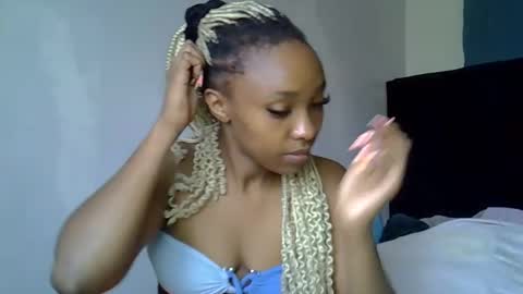 pretty jazminee online show from June 9, 12:16 pm