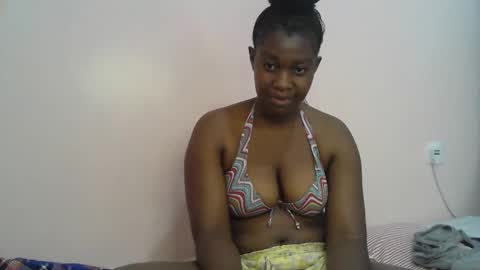 pretty_kylah online show from September 26, 9:17 am