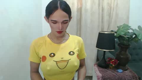 pretty_lady_kitty online show from March 10, 6:29 am
