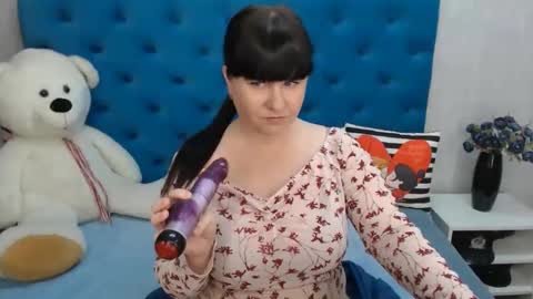 pretty_malika online show from February 9, 11:14 am