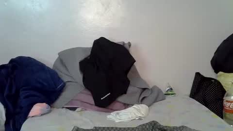 pretty_nilla online show from March 9, 5:39 pm