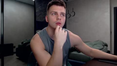 Justin online show from February 26, 6:37 pm